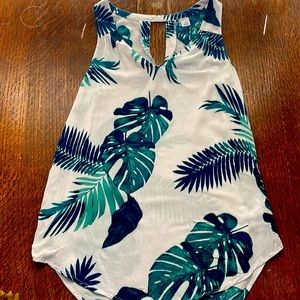 Old Navy Tank white with blue/green/teal Leaves!! Super fun perfect for summer!